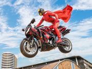 بازی Super Hero Stunt 3D ﯽﻌﻗﺍﻭ ﺖﻠﮑﯿﺳ ﺭﻮﺗﻮﻣ آنلاین