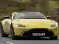 بازی Aston Martin Vantage Roadster آنلاین بازی Aston Martin Vantage Roadster آنلاین